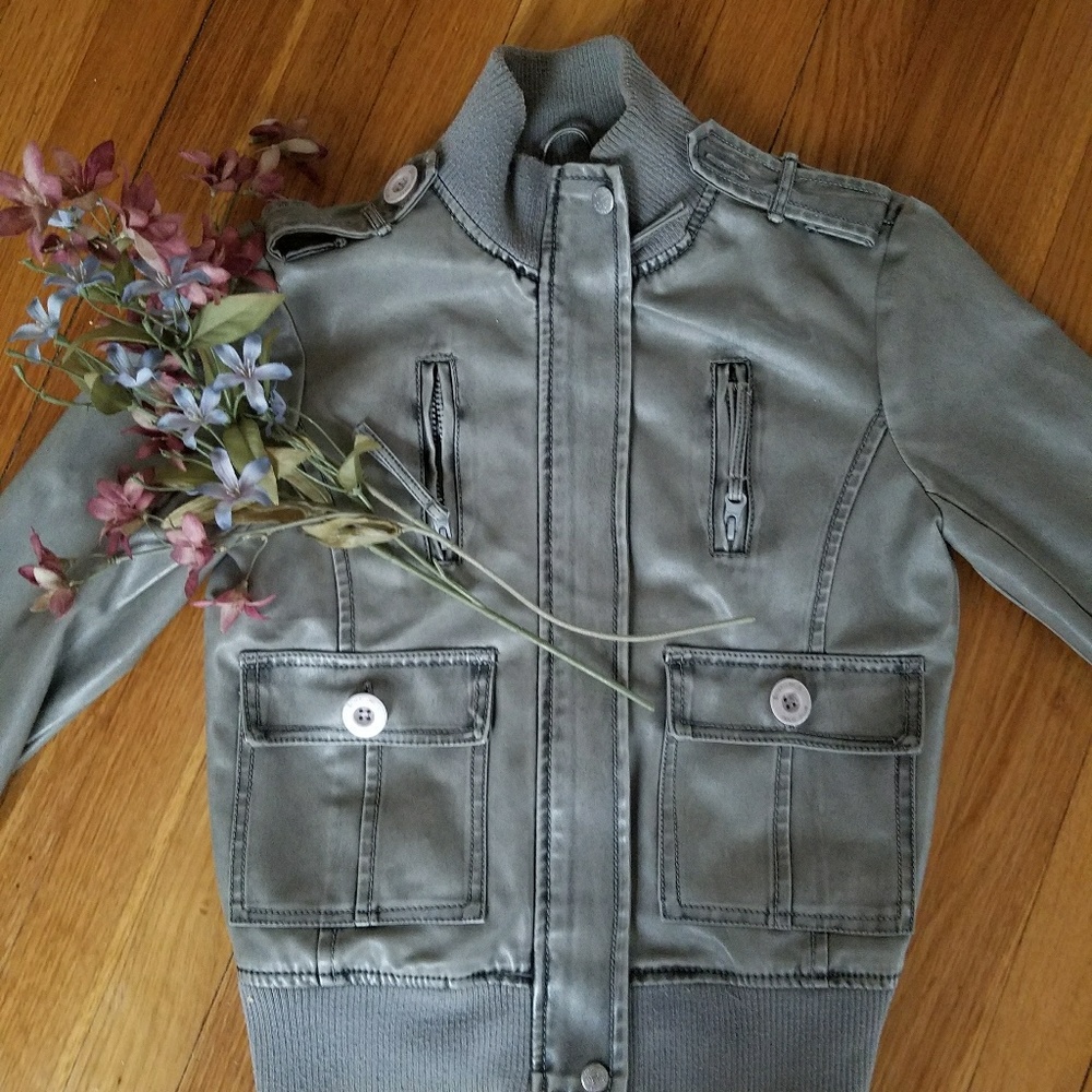 Cute jacket nwot